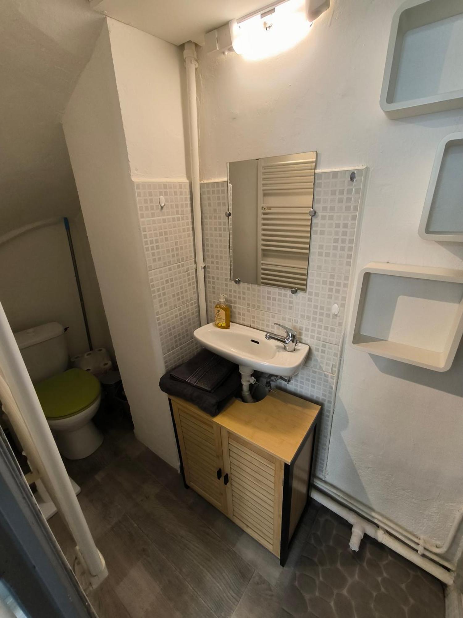Appartement Chaleureux Dans Le Centre De Beziers Exterior photo